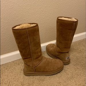 COPY - tall women’s chestnut UGGs boots
